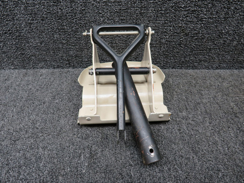 0310453, 0411564 Cessna 172 Rudder Brake Pedal Assembly RH w Arm and Brake Link