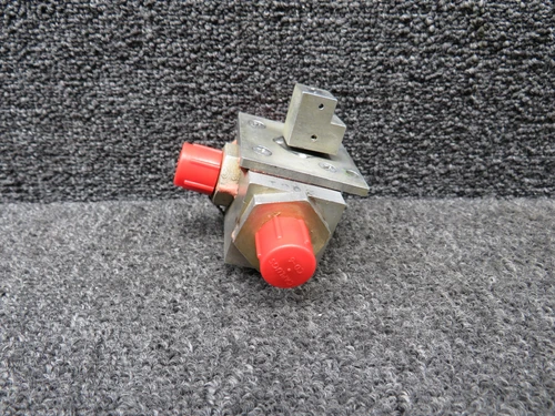 0513120-5, 0716612-202 Cessna 172B Fuel Selector Valve Assy w Shaft and Handle
