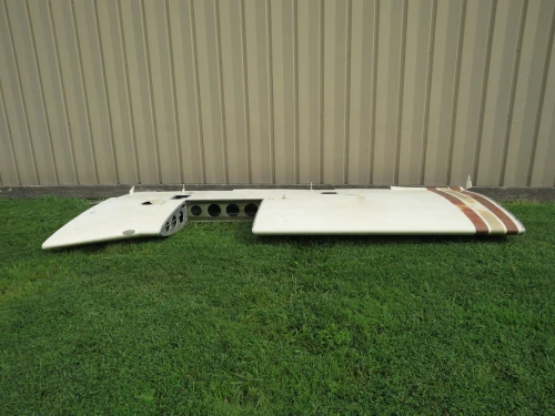 66601-001 Piper PA32-260 Wing Structure Assembly RH (Core)