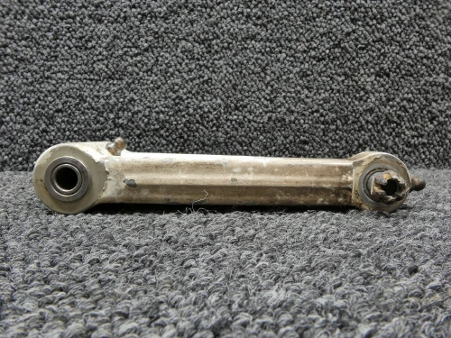 0841002-1 (Cast: 0841005-3) Cessna 340 Nose Gear Upper or Lower Torque Link