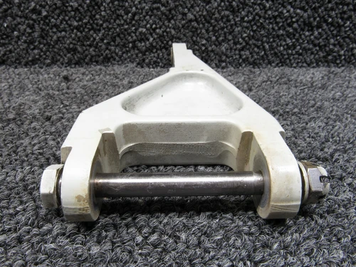 105041-002 Piper PA28RT-201T Main Landing Gear Torque Link Assembly
