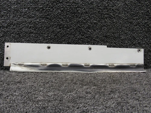 67723-000 Piper PA28RT-201T Aft Wing Access Plate Assembly LH