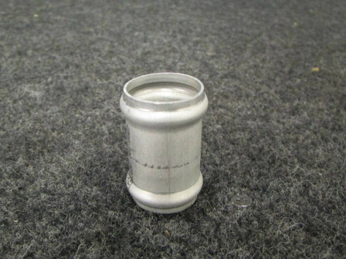 1213361-20 Cessna Tube Adapter (NEW OLD STOCK) (SA)
