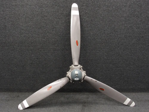 PHC-C3YF-1RF (Alt: 550-986) Hartzell Three Blade Propeller Assembly (Prop Struck)