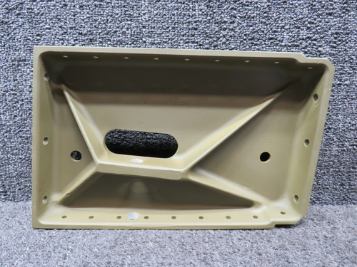 0541122-2 (Cast: 0541122-498) Cessna 172G Main Gear Support Inboard RH