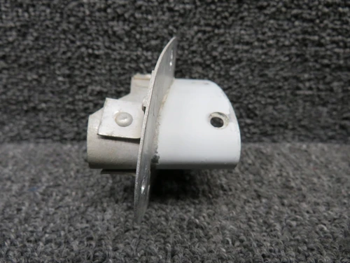 0721101-8 Cessna 172G Pitot Tube Connector