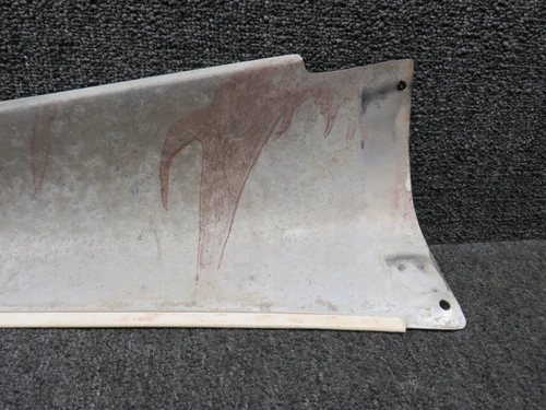 0530010-5 (Use: 0530010-11) Cessna 172G Stabilizer Fairing LH