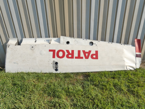 0523011-14 Cessna 172M Wing Assembly RH Extended Range (Core)