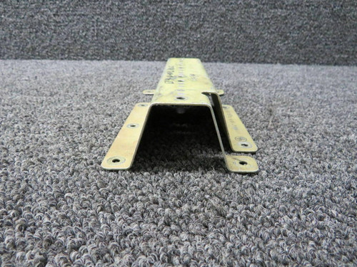83944-002 Piper PA46-310P Bracket Assembly Valve Mounting De-Ice
