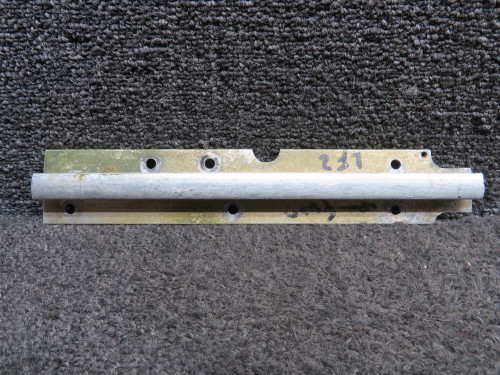 1200487-5 Cessna 210H Seat Rail LH Mid Inboard