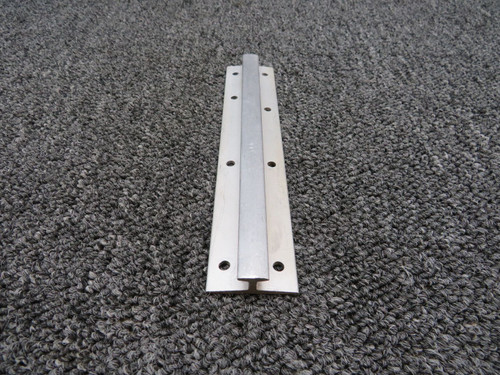 1200487-6 Cessna 210J Seat Rail RH Aft Inboard