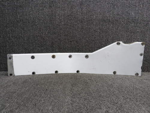 1221105-5 Cessna 210H Fillet Center Upper LH