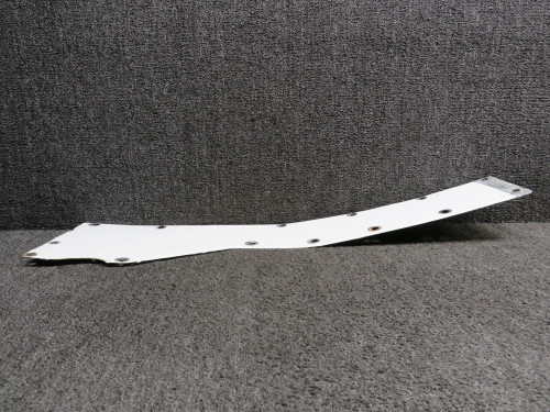 1221105-5 Cessna 210H Fillet Center Upper LH