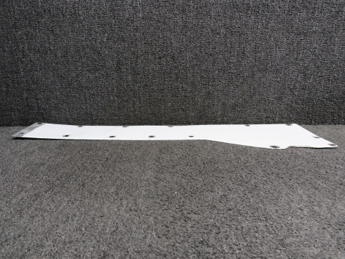 1221105-6 Cessna 210H Fillet Center Upper RH