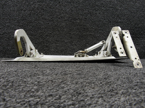 99-820011-4 Beechcraft A99 Nose Landing Gear Forward Door Assembly RH