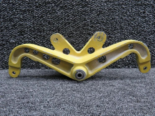 105-520011-3 Beechcraft 76 Aileron Bellcrank