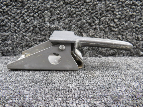 H2532-15 Beechcraft 76 Cabin Door Remote Handle LH