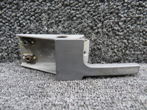 H2532-15 Beechcraft 76 Cabin Door Remote Handle LH