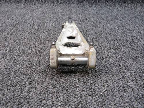 35-815194-7 Beechcraft E-55 Main Gear Torque Knee Lower