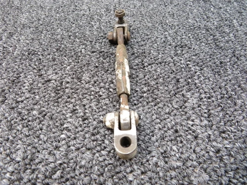 0851173-1 Cessna 320D Link Control