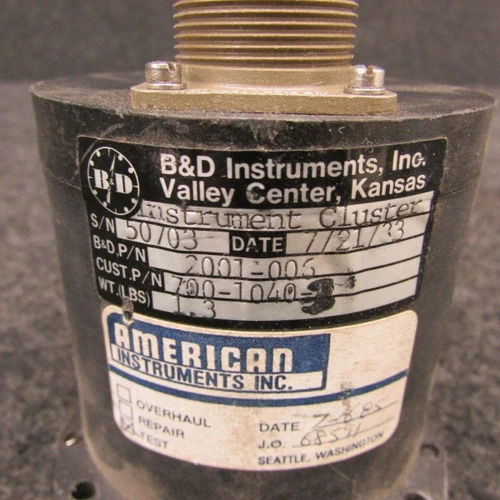 2001-006 (Alt: 700-1040-1) B and D Tri-Engine Gauge Indicator