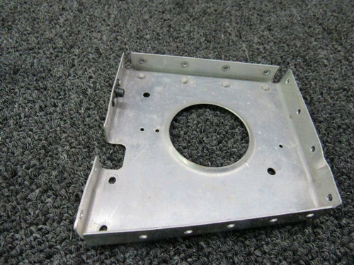 1211272-10 Cessna T210N Bulkhead RH