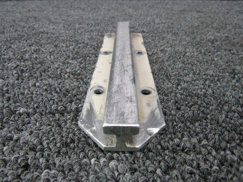 95-420017-5 Beech 95-C55 Seat Track Forward LH / RH