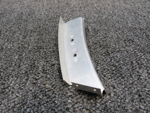 0811898-4 Cessna Bracket Assembly (NEW OLD STOCK)