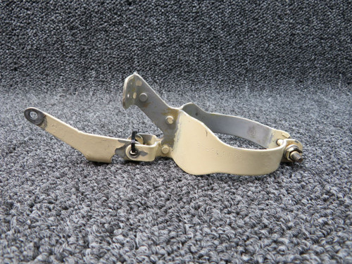 35-361132-1 (Use: 002-361013-20) Beech 95-C55 Gear Arm & Clamp Safety Switch