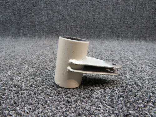 0514028-5 Cessna R182 Bellcrank Inbd Aft