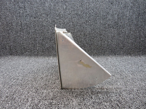 1213469-211 Cessna T210M Cowl Flap (New old stock) (M18)