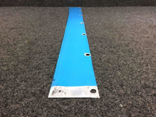 1221105-8 Cessna T210H Fillet Wing Lower Center RH
