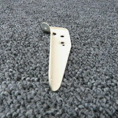 95-410031-11 Beech 95-C55 Nose Gear Door Bracket Hinge LH