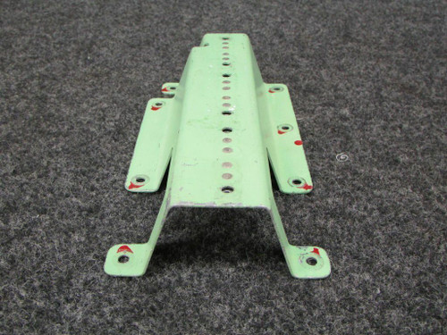 83944-002 Piper PA46-350P Bracket Assembly (SA)