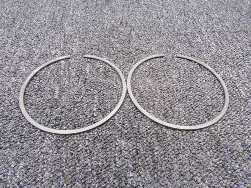 SA5209.005 Piston Rings Set of 2 (New Old Stock)