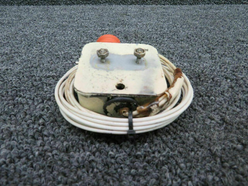 Beechcraft 95-361015-601 Beech E-55 Baron Switch Assy Landing Gear Safety Volts 14-28