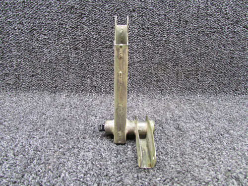1262038-1 Cessna T210N Flap Bellcrank Assembly Outboard LH