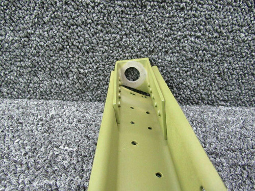 Cessna 0713007-7 Cessna 180 / 182 Stringer Assy - Engine Mount Upper LH ZINC DP