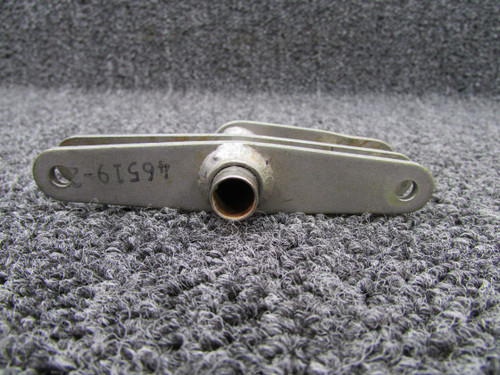 46288-000 Piper PA31T Bellcrank Door Latch Upper