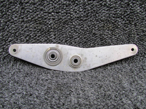 0513370-1 Cessna 172F Elevator Bellcrank Assembly Forward