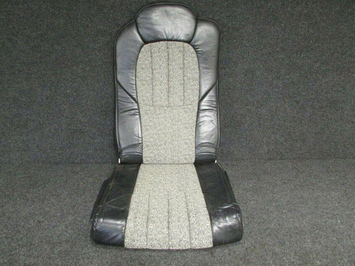 Cirrus 12536-004, 12535-002 Cirrus SR20 Passenger Seat RH W/ Cushions MINUS FRAME