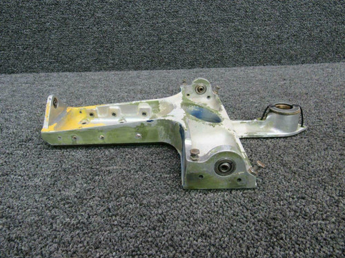 Piper 78927-002 Piper PA32RT-300T Stabilator Attachment Fitting Assy