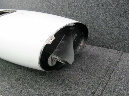 Cessna 5092301-15 / 0823411-216 / 5023001-200 Cessna 421B RH Complete Wing Tip Tank