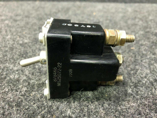 Piper MS25072-22 Alt 8784K6 Piper PA-31T Switch Assy Volts 28
