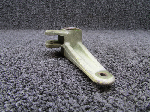 108-1142204-1 Stinson 108-3 Aileron Bellcrank Assembly RH