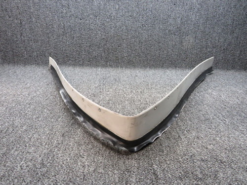 46344-003, 49302-002 Piper PA-31T Fairing Stabilizer RH w Molding (White)