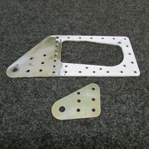 Piper PA46-350 Fitting Aft Spar RHP/N 83024-005