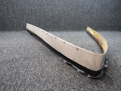 46344-002, 49302-002 Piper PA-31T Fairing Stabilizer LH w Molding (White)