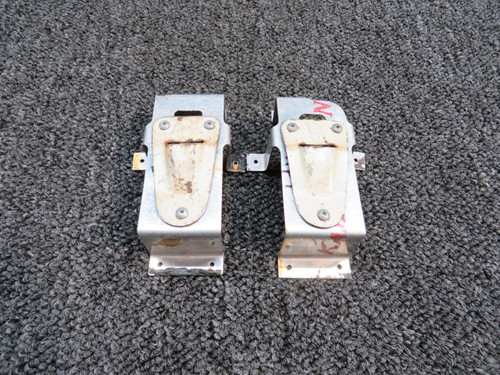 1211490-2 / 1211490-3 Cessna U206 Forward Cargo Door Arm Rest Brackets Set
