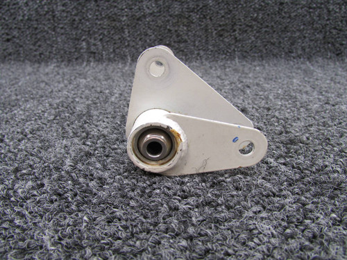 C326-7 (Alt: C326-8) Robinson R44II Bellcrank Aft Support Assembly